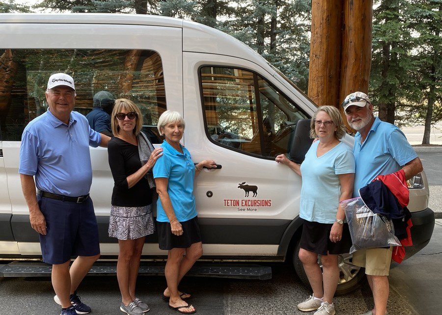Senior guests preparing for a comfortable, easy-paced Yellowstone tour with Teton Excursions.